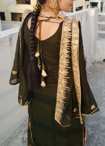New Punjabi Embroidery Kurta Set🎉