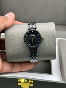 Daniel Wellington Watch Women In Superior Quality