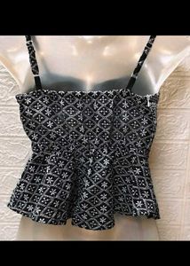 Spaghetti Embroidery Crop Top