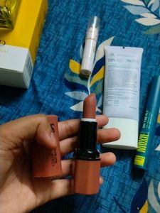 Perfume &amp; Makeup Bundle