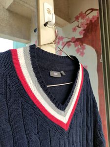 Max Unisex Premium Woolen Sweater