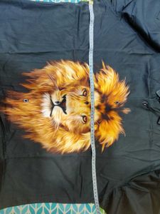 Lion Graphic Long Sleeve Shirt