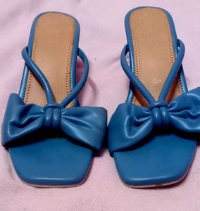Blue Bow heels