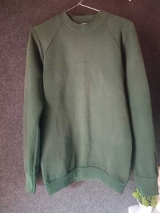 Green Pullover Sweatshirt
