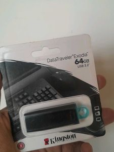 KINGSTON DATATRAVELER 64GB  USB 3.2
