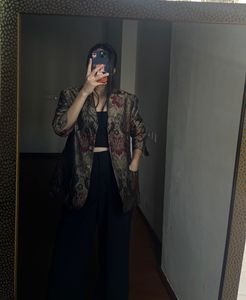 VINTAGE SILK TAPESTRY BLAZER