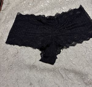 H&M Beautiful Lace Panty