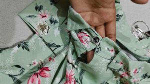 Floral Print Top