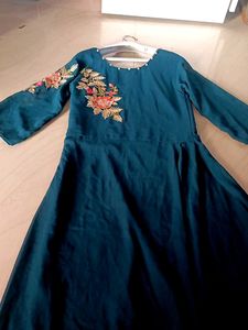 Elegant Embroidered Kurta