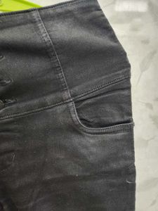 Black Skinny Jeans