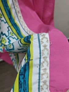 W Women’s Pink Floral Kurta (Size 8 / 38) 🌸