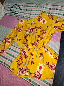 Floral Top &amp; Checkered Pants Set