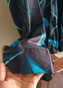 ✨Premium Black&amp;Teal Printed Shirt–Modern &amp; Stylish