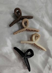 Hair Claw Clips - Set of 4