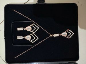 Elegant Jewelry Set
