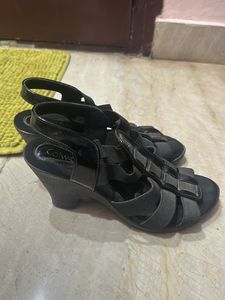Black Sandals Women