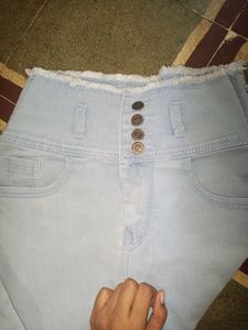 Skinny Fitted Jeans For Women ❣️