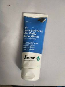 Derma Co 1% Salicylic Acid Face Wash