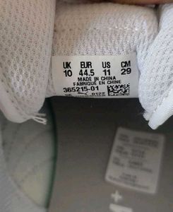 Puma V2 Smash White Sneakers