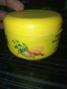 Charming Turmeric Vanishing Cream