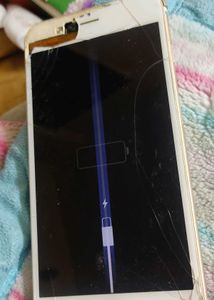 i phone 6s Pluse 128gb broken screen.