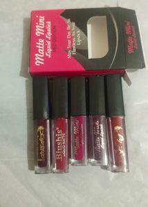 New Womens Lipistick Pack Of 4