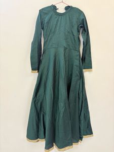 Elegant Green Ethnic Gown With Dupatta