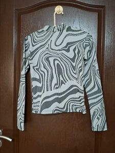Trendy Zebra Print Top(unused)