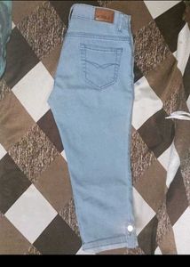 Girls Jean&#39;s Capri