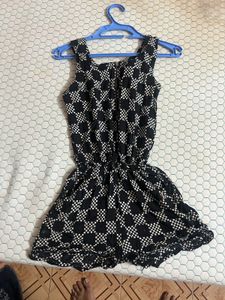 Cute Black & White Romper Jumpsuit