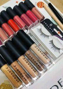 * SALE* Proarte Makeup Bundle