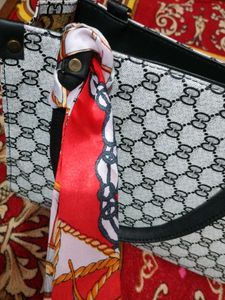Chic Patterned Handbag