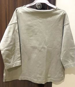 Casual Top - Versatile Style