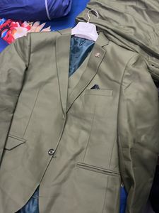 Green colour 3 piece suit