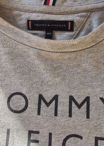 Tommy Hilfiger Grey T-Shirt