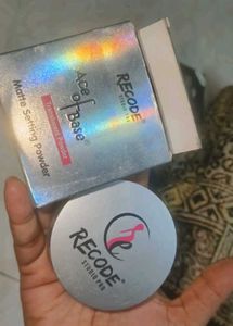 Ace Of Base - Translucent Matte Setting Powder