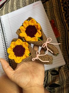 2 Crochet Sunflower Bouquet keychain