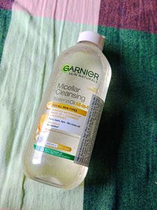 Garnier Micellar Cleansing Water