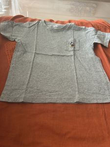 Brand-New Uniqlo T-Shirt For Boy age 4–6