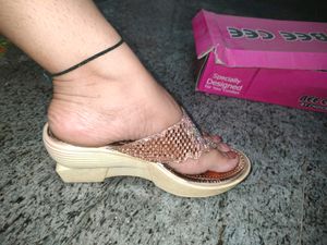Women Traditional Wear Heel