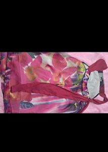 FLOWY FLORAL PRINT TOP