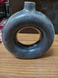 Modern Donut Vase
