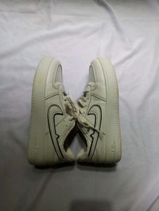nikee AIR shoe