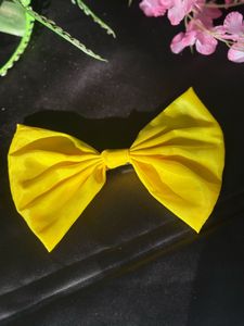 Brand New Hair Bows – Stylish &amp; Unused