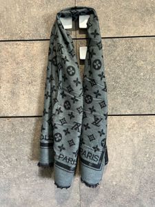 LV Scarf