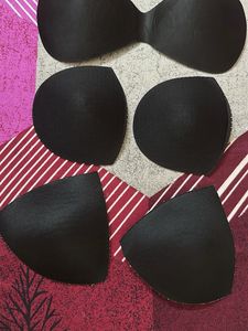 4 Bra Pads
