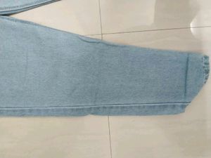 Light Wash Denim Jeans