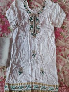 Cotton Kurta &amp; Chiffon Dupatta - White XL