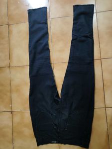 Women&#39;s Black Jeans Limited Offer