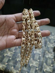 Pearl waist band